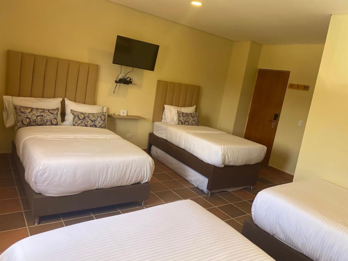 Hotel Bambu Guatapé Buitenkant foto