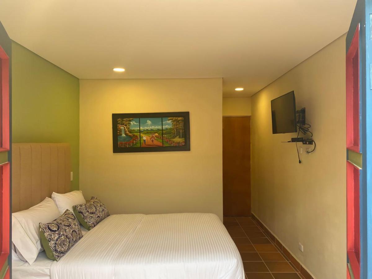 Hotel Bambu Guatapé Buitenkant foto