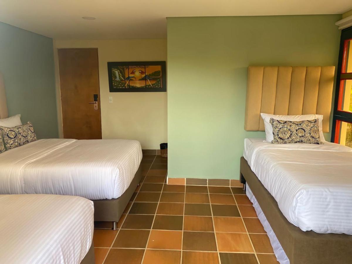 Hotel Bambu Guatapé Buitenkant foto