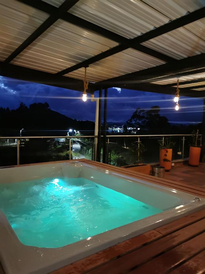 Hotel Bambu Guatapé Buitenkant foto