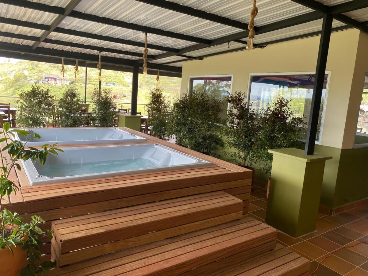 Hotel Bambu Guatapé Buitenkant foto